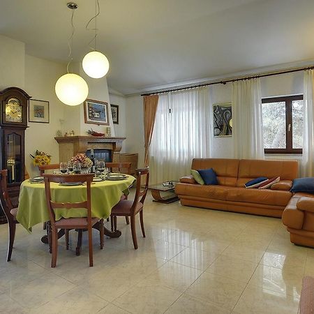 Villa Mima Banjole Buitenkant foto