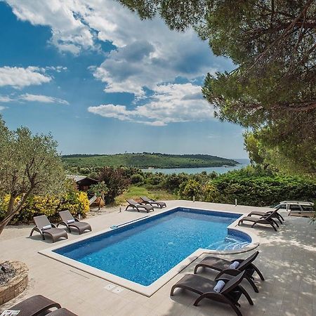Villa Mima Banjole Buitenkant foto