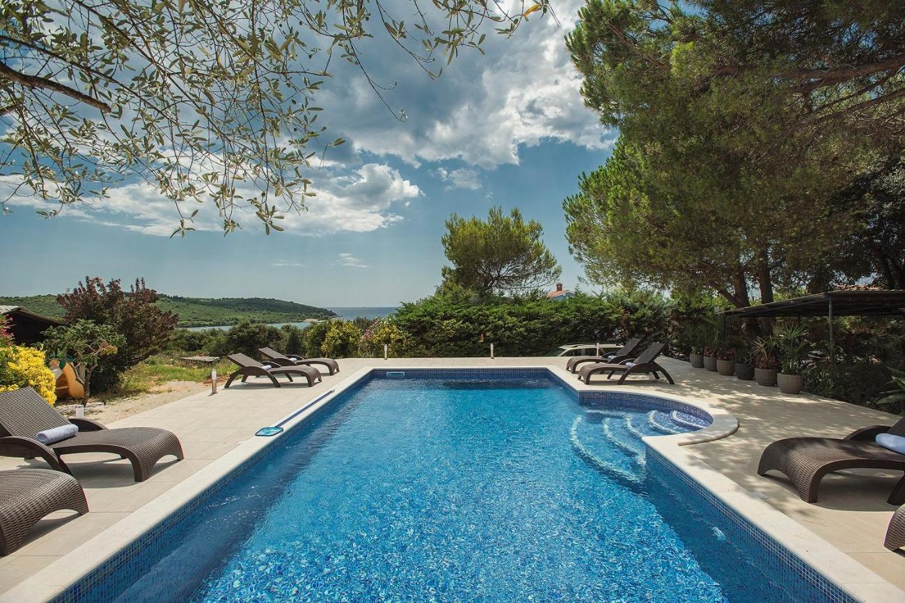 Villa Mima Banjole Buitenkant foto