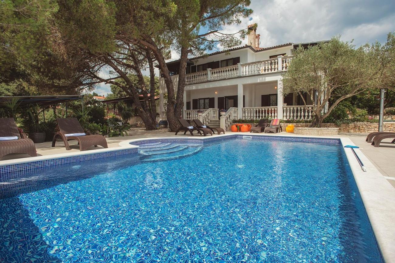 Villa Mima Banjole Buitenkant foto